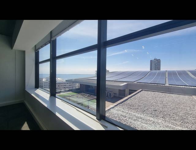 148M² OFFICE TO LET IN SEA POINT